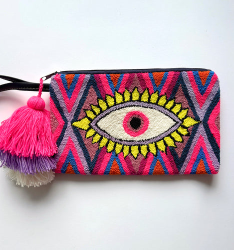 Clutch Eye Pitaya