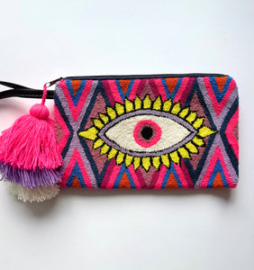 Clutch Eye Pitaya