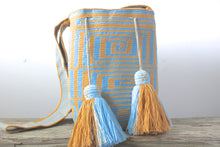 Maya Bag Powder