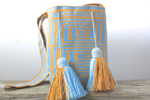 Maya Bag Powder