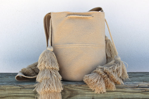 Issis Bag